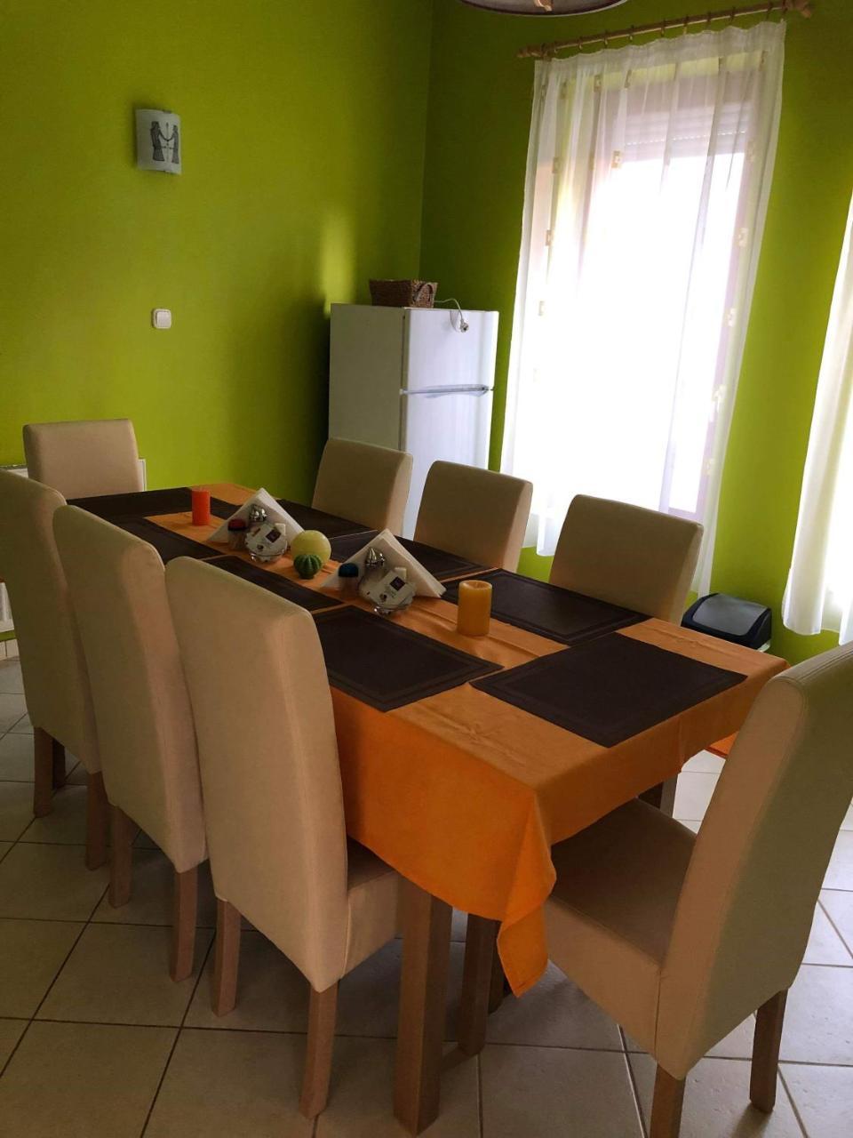 Kristaly Apartmanhaz Sárvár المظهر الخارجي الصورة